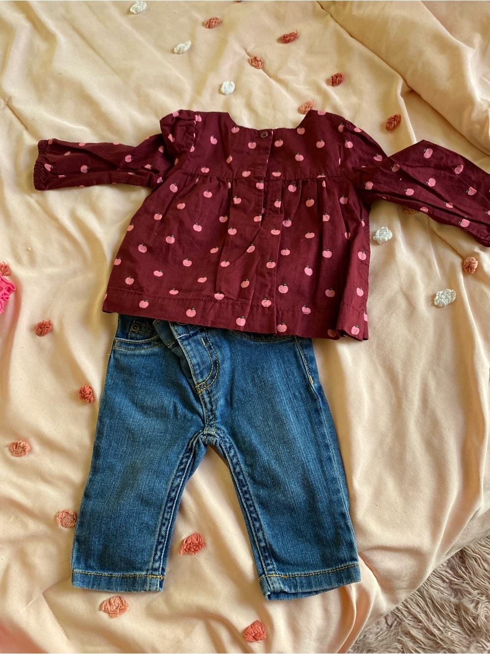 GAP Maroon Long-Sleeve Blouse with Pink apple Print and jeans